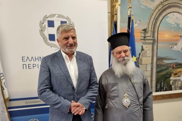 Συνάντηση του Μητροπολίτη Ύδρας κ. ΕΦΡΑΙΜ με τον Περιφερειάρχη Αττικής Γιώργο Πατούλη