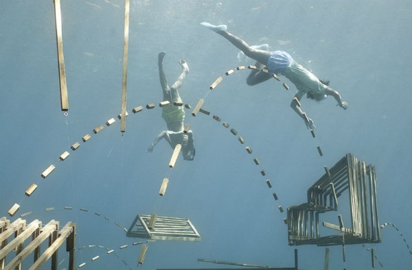 Ένα εικαστικό χωριό στον βυθό της θάλασσας του Βλυχού