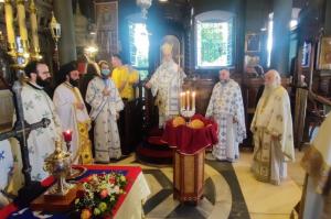 Στον Καθεδρικό Ναό της Ύδρας ιερούργησε ο Μητροπολίτης ΕΦΡΑΙΜ και προέστη της Δοξολογίας
