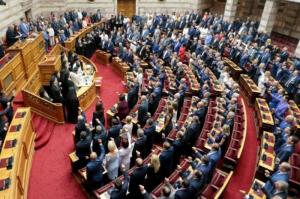 Ορκίστηκε η νέα Βουλή - Αύριο η εκλογή του νέου προέδρου του Κοινοβουλίου