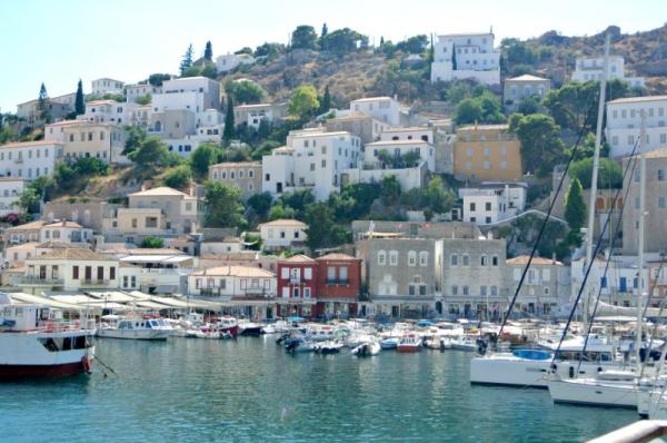 Αντικατάσταση αμιαντοσωλήνων Ύδρας: Θα γίνει με τη λήψη επενδυτικού τοκοχρεολυτικού δανείου