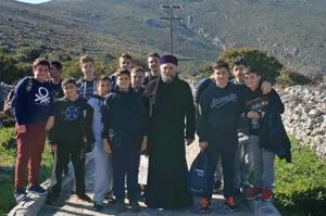 Εκδρομή - Προσκύνημα της συντροφιάς νέων της Ύδρας στο Μοναστήρι της Παναγίας Ζούρβας