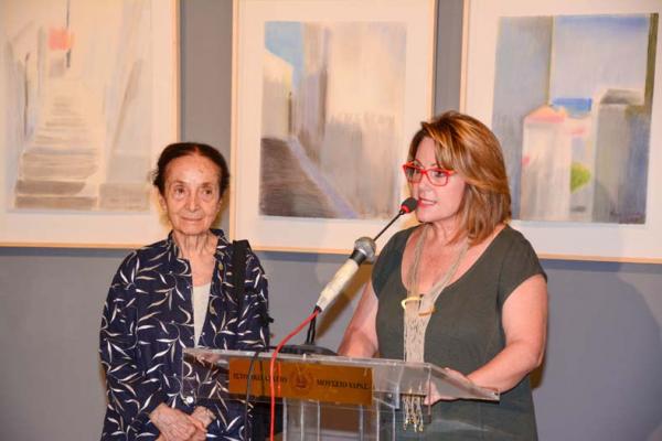 Ενθουσίασαν οι παστέλ δημιουργίες της Ρένας Τζολάκη στο ΙΑΜΥ