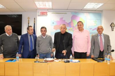 Σε συναδελφικό κλίμα o Απολογισμός και το κόψιμο της πίτας της Ένωσης Δήμαρχων Αττικής