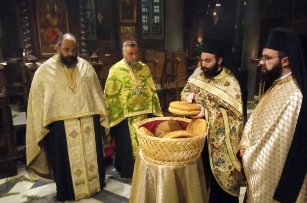 Με κατάνυξη  ο Μ. Πανηγυρικός Εσπερινός για τη γιορτή του Αγίου Κωνσταντίνου στον Ι. Καθεδρικό Ναό Ύδρας