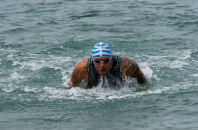 Ένας Ποριώτης θα κολυμπήσει 80χλμ. στον Aργοσαρωνικό για καλό σκοπό