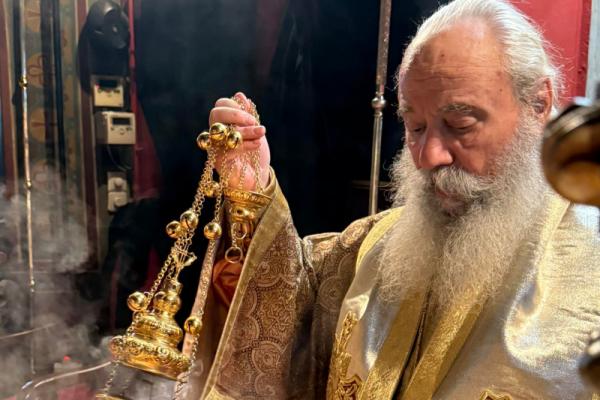 Λόγω της εκδημίας του Μακαριωτάτου Αρχιεπισκόπου Αλβανίας Κυρού ΑΝΑΣΤΑΣΙΟΥ, ο Σεβασμιώτατος ποιμενάρχης μας κ. ΕΦΡΑΙΜ δεν θα εορτάσει επισήμως τα Ονομαστήρια του