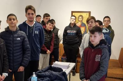 Από την κοπή της Αγιοβασιλόπιτας για τα παιδιά Γυμνασίου και Λυκείου στο εντευκτήριο της Μητρόπολης