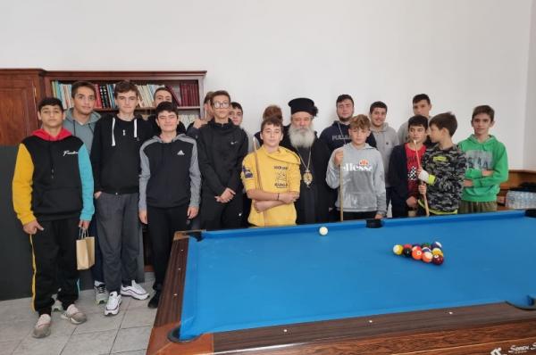 Με την παρουσία του Μητροπολίτη ΕΦΡΑΙΜ, η συνάντηση των νέων της Ύδρας