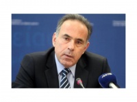 Ανακατασκευή του γηπέδου ποδοσφαίρου του Σ.Ε.Φ.