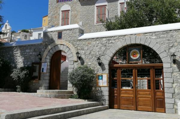 Αρνητικός στον Covid-19 o νεαρός Υδραίος που είχε ανιχνευθεί ως κρούσμα