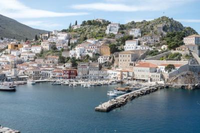 Εθελοντικός καθαρισμός  στο λιμάνι της Ύδρας το Σάββατο 31 Οκτωβρίου