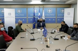 Συνάντηση του Περιφερειάρχη Αττικής Γ. Πατούλη με την Εκτελεστική Επιτροπή της ΠΟΕ-ΟΤΑ για τον Περιφ. Σχεδιασμό Διαχείρισης Απορριμμάτων στην Αττική