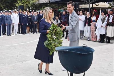 Η Αντιδήμαρχος  Τζίνα Μαραγκού συμμετείχε στις εορταστικές εκδηλώσεις του Δήμου Πύλου-Νέστορος για την 197η επέτειο της Ναυμαχίας του Ναβαρίνου