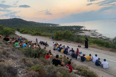Αίγινα:   Κατασκηνωτές χαρτογράφησαν πνευματικά την Μικρασία