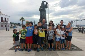 Συγκομιδή πολλών μεταλλίων για τα Υδραιόπουλα σε Σκακιστικό Τουρνουά στις Σπέτσες